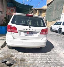 دودج جورني